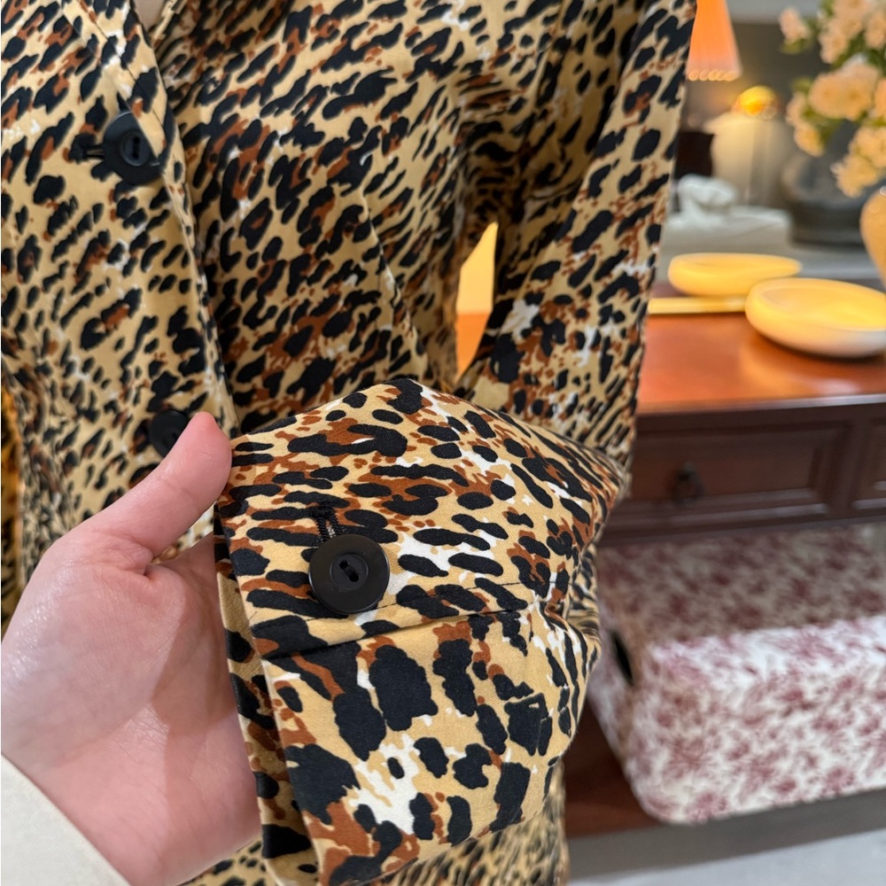 Worthington Leopard Print Coat with Black Lining - Picture 3 of 5